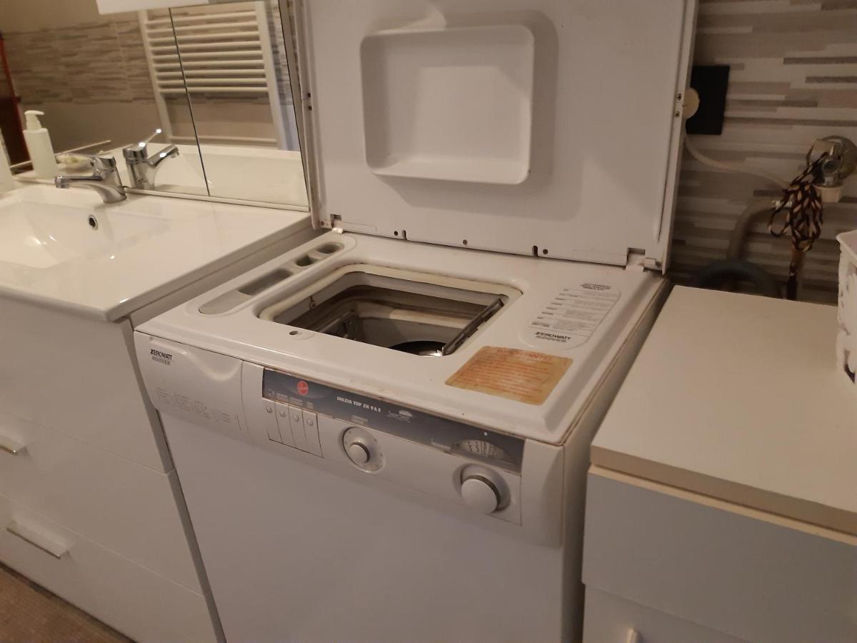 Giaveno, Apartment "Margherite" A Pochi Passi Dal Centro, Wifi Eksteriør billede